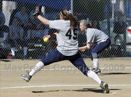 Thumbnail 3 in Harvard-Westlake @ Notre Dame photogallery.