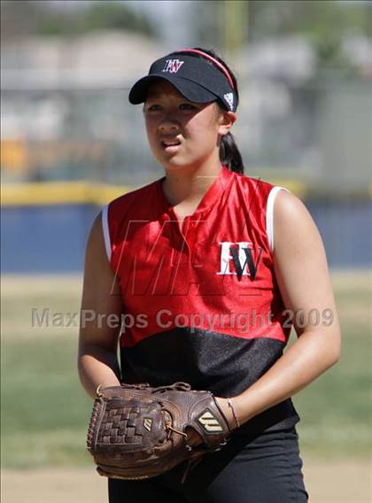 Thumbnail 2 in Harvard-Westlake @ Notre Dame photogallery.