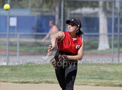 Thumbnail 1 in Harvard-Westlake @ Notre Dame photogallery.