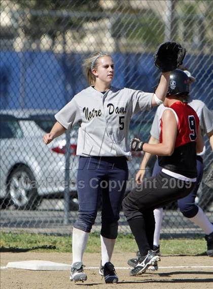 Thumbnail 3 in Harvard-Westlake @ Notre Dame photogallery.