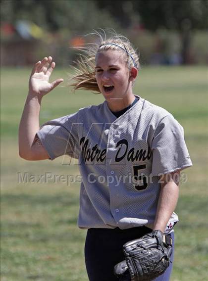 Thumbnail 3 in Harvard-Westlake @ Notre Dame photogallery.