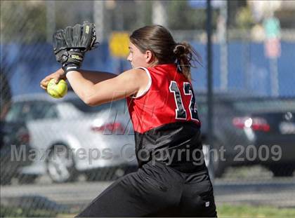 Thumbnail 1 in Harvard-Westlake @ Notre Dame photogallery.