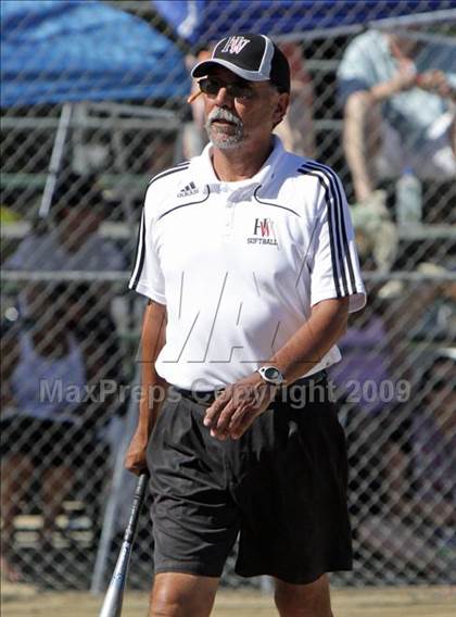 Thumbnail 3 in Harvard-Westlake @ Notre Dame photogallery.