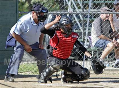 Thumbnail 2 in Harvard-Westlake @ Notre Dame photogallery.