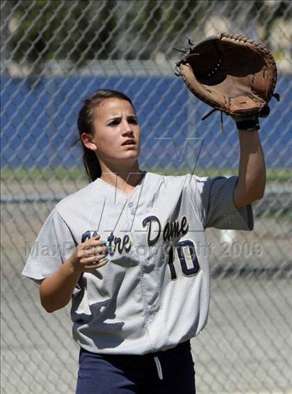 Thumbnail 1 in Harvard-Westlake @ Notre Dame photogallery.