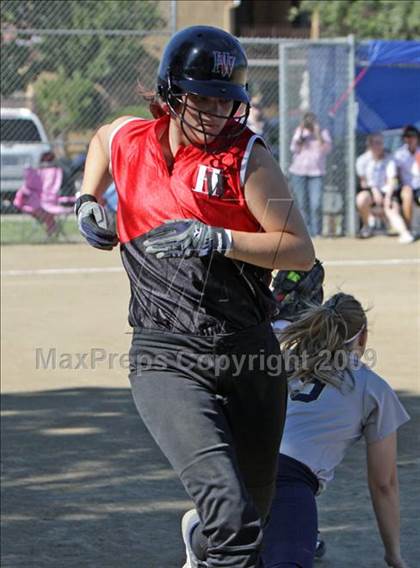 Thumbnail 2 in Harvard-Westlake @ Notre Dame photogallery.