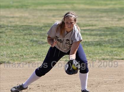Thumbnail 2 in Harvard-Westlake @ Notre Dame photogallery.