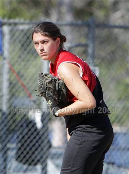 Thumbnail 3 in Harvard-Westlake @ Notre Dame photogallery.
