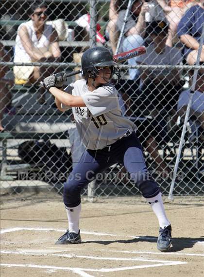 Thumbnail 2 in Harvard-Westlake @ Notre Dame photogallery.