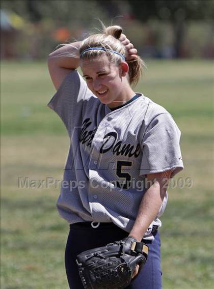 Thumbnail 2 in Harvard-Westlake @ Notre Dame photogallery.