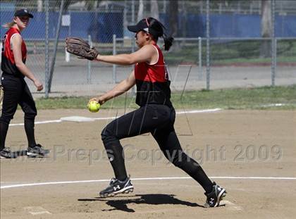 Thumbnail 1 in Harvard-Westlake @ Notre Dame photogallery.