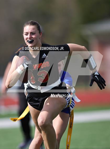 Thumbnail 1 in Ravenwood vs Brentwood photogallery.