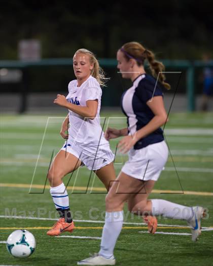 Thumbnail 2 in Hale @ Bothell photogallery.