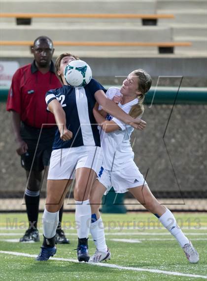 Thumbnail 2 in Hale @ Bothell photogallery.