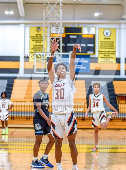 Thumbnail 3 in Grandview vs Shawnee Mission Northwest  (Mid-Season Tournament) photogallery.
