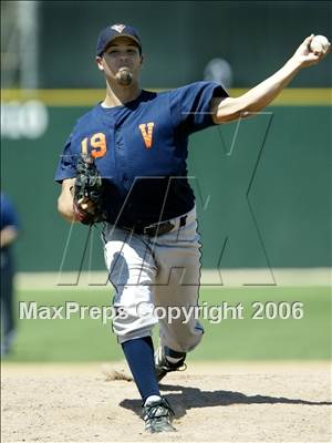 Thumbnail 3 in Valhalla vs. Cathedral Catholic (D3 Section Final) photogallery.