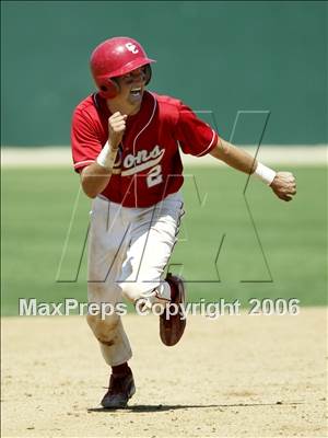 Thumbnail 2 in Valhalla vs. Cathedral Catholic (D3 Section Final) photogallery.