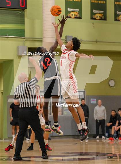 Thumbnail 2 in Cleveland vs. Westchester (CIF CS Open Division Semifinal) photogallery.