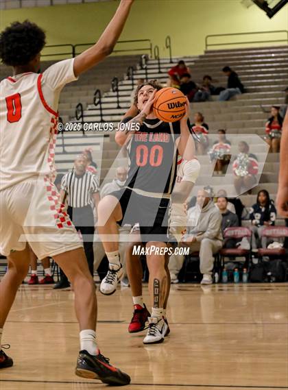 Thumbnail 1 in Cleveland vs. Westchester (CIF CS Open Division Semifinal) photogallery.