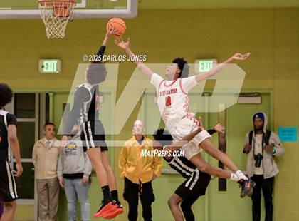 Thumbnail 3 in Cleveland vs. Westchester (CIF CS Open Division Semifinal) photogallery.