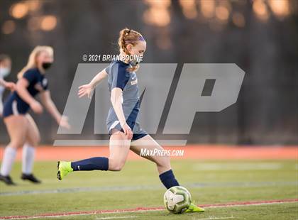 Thumbnail 1 in Chief Sealth @ Eastside Catholic photogallery.
