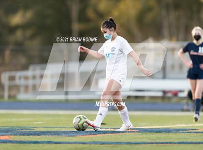 Thumbnail 3 in Chief Sealth @ Eastside Catholic photogallery.