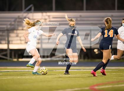 Thumbnail 1 in Chief Sealth @ Eastside Catholic photogallery.