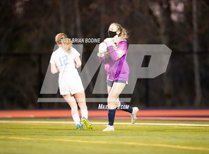 Thumbnail 1 in Chief Sealth @ Eastside Catholic photogallery.
