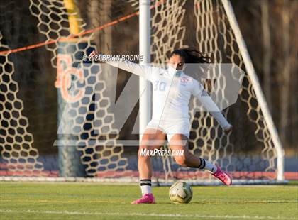 Thumbnail 3 in Chief Sealth @ Eastside Catholic photogallery.