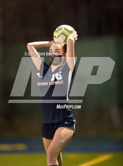 Thumbnail 2 in Chief Sealth @ Eastside Catholic photogallery.
