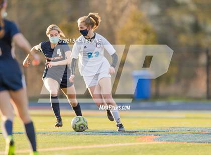 Thumbnail 2 in Chief Sealth @ Eastside Catholic photogallery.