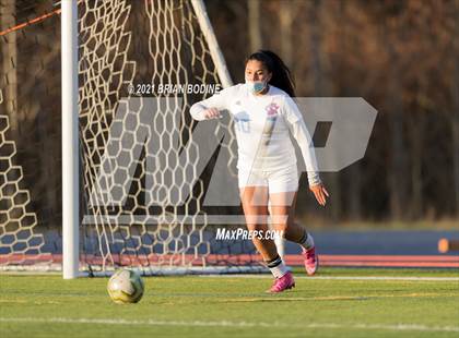 Thumbnail 1 in Chief Sealth @ Eastside Catholic photogallery.