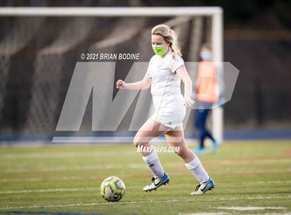 Thumbnail 3 in Chief Sealth @ Eastside Catholic photogallery.