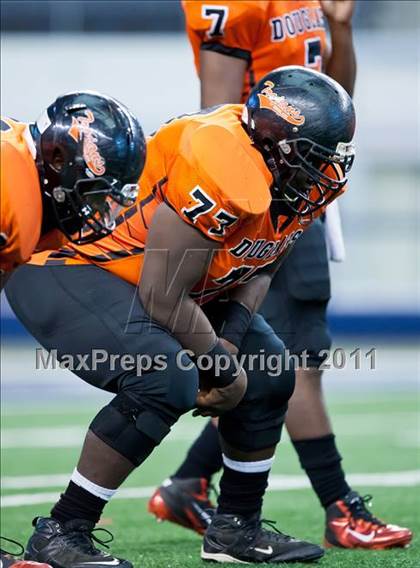 Thumbnail 2 in DeSoto vs. Douglass (Kirk Herbstreit National Kickoff Classic) photogallery.