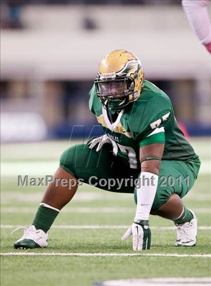 Thumbnail 1 in DeSoto vs. Douglass (Kirk Herbstreit National Kickoff Classic) photogallery.