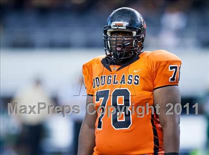 Thumbnail 1 in DeSoto vs. Douglass (Kirk Herbstreit National Kickoff Classic) photogallery.