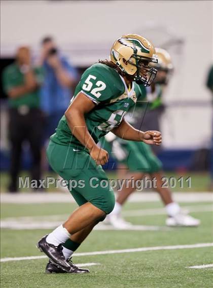 Thumbnail 3 in DeSoto vs. Douglass (Kirk Herbstreit National Kickoff Classic) photogallery.