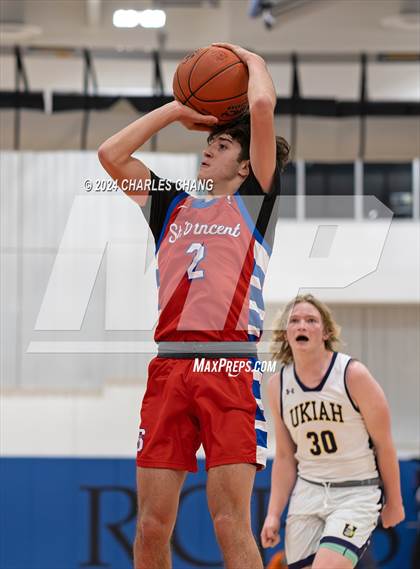 Thumbnail 2 in St. Vincent de Paul vs. Ukiah photogallery.