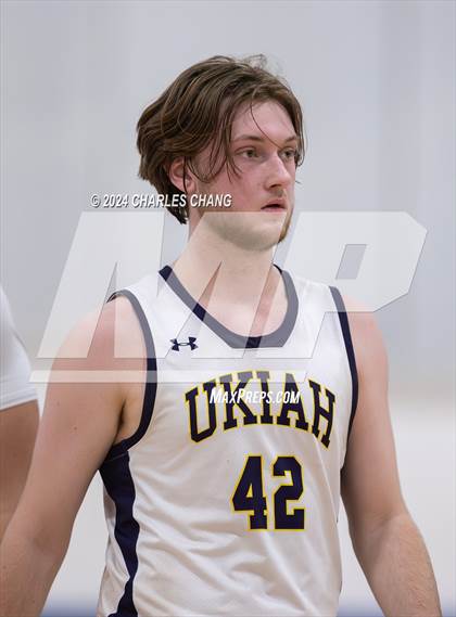 Thumbnail 3 in St. Vincent de Paul vs. Ukiah photogallery.
