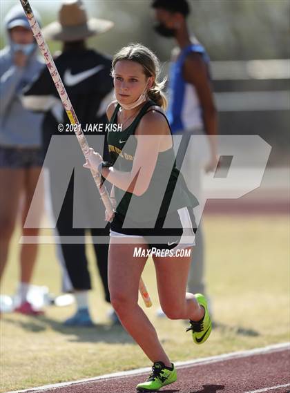 Thumbnail 2 in Nighthawk Invitational Day 1 Prelims photogallery.
