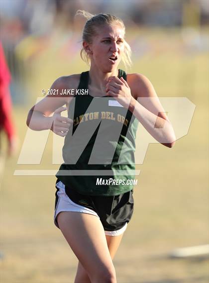Thumbnail 3 in Nighthawk Invitational Day 1 Prelims photogallery.