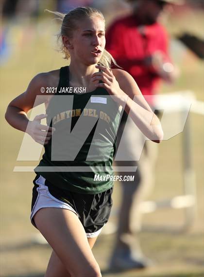 Thumbnail 2 in Nighthawk Invitational Day 1 Prelims photogallery.