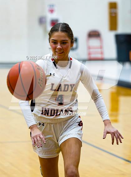 Thumbnail 2 in Grand Saline vs Miller Grove photogallery.