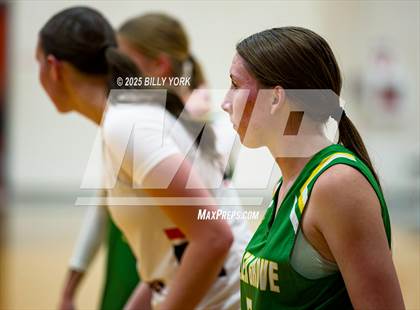 Thumbnail 3 in Grand Saline vs Miller Grove photogallery.