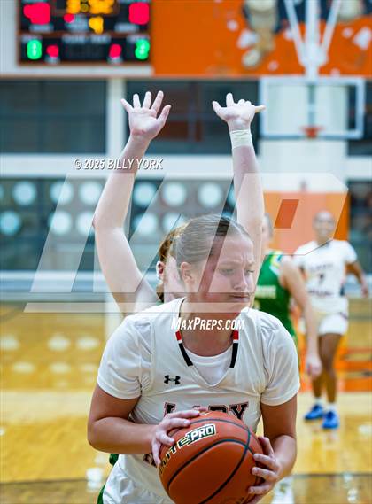 Thumbnail 1 in Grand Saline vs Miller Grove photogallery.