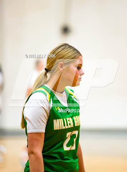 Thumbnail 2 in Grand Saline vs Miller Grove photogallery.