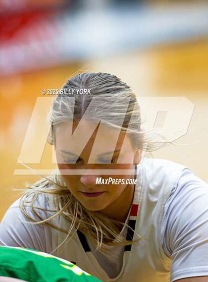 Thumbnail 1 in Grand Saline vs Miller Grove photogallery.