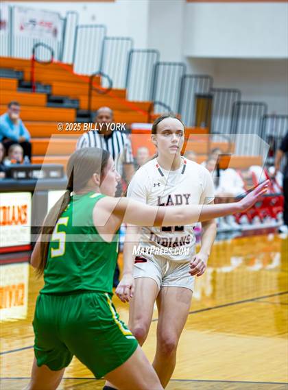 Thumbnail 3 in Grand Saline vs Miller Grove photogallery.