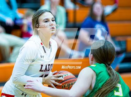 Thumbnail 3 in Grand Saline vs Miller Grove photogallery.