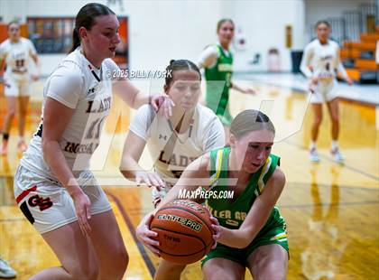 Thumbnail 3 in Grand Saline vs Miller Grove photogallery.